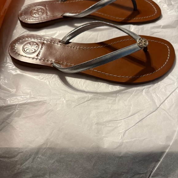 Tory Burch leather thong sandal flip flop - Picture 4 of 5